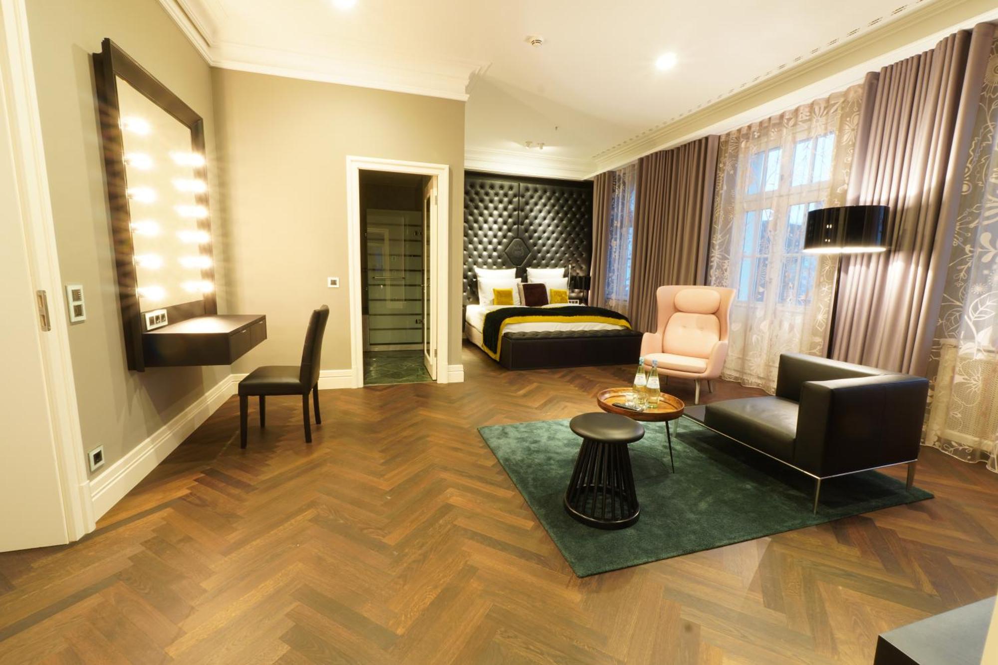 Lumiere Boutiquehotel Im Fuerstenhof Лайпциг Екстериор снимка